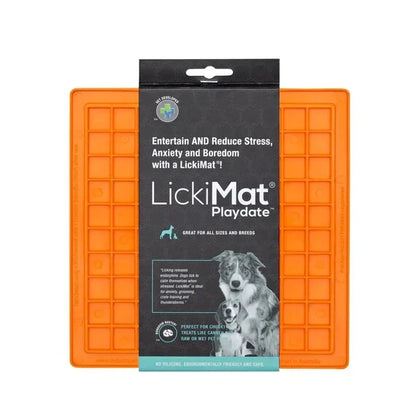 LickiMat Classic Playdate